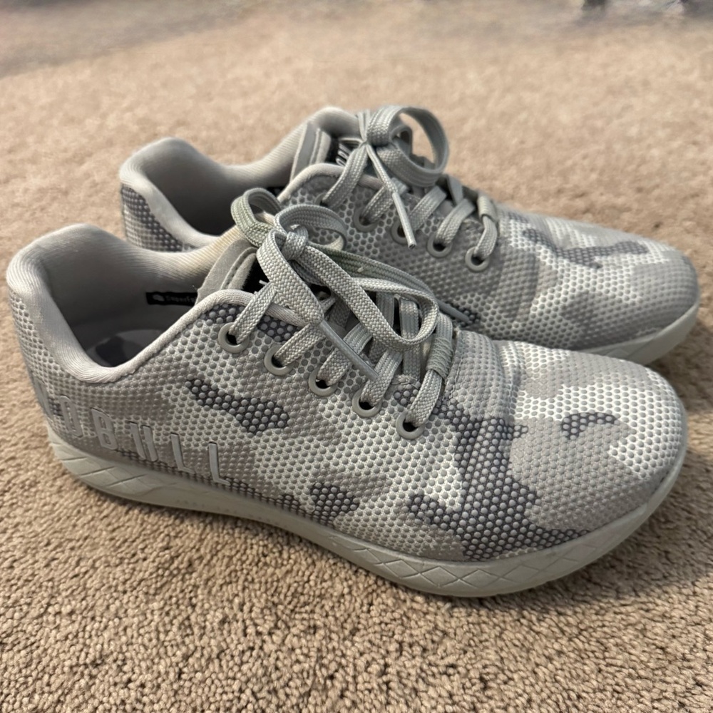 👟NOBULL Gray Camouflage Sneakers Women’s size 7